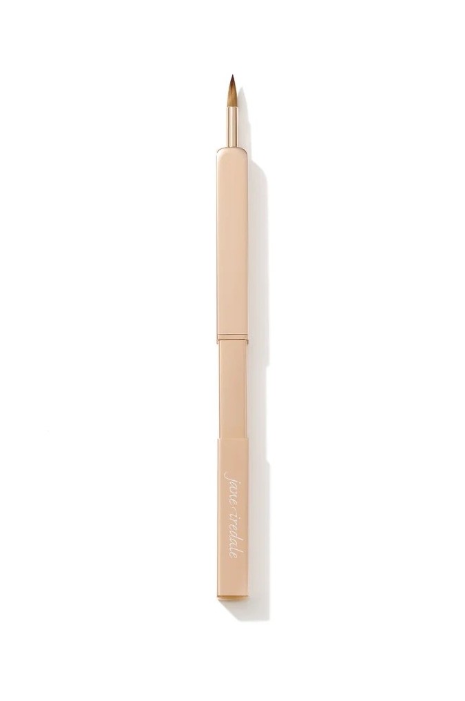Retractable Lip Retractable Lip