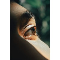 Teinture sourcils - Spa luxe Cours Mirabeau Aix en Provence