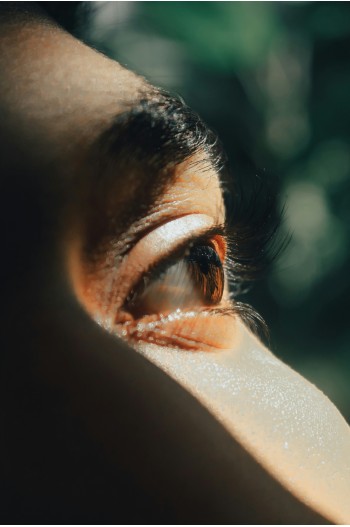 Teinture cils - Spa luxe Cours Mirabeau Aix en Provence Teinture cils - Spa luxe Cours Mirabeau Aix en Provence