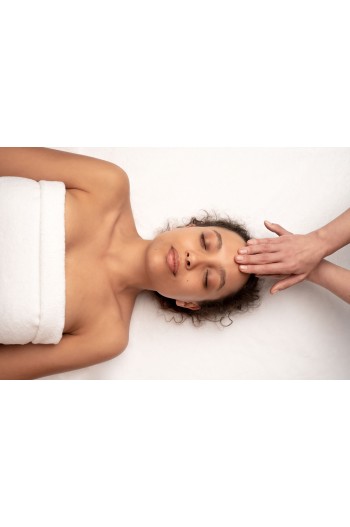 Soin massage du visage...
